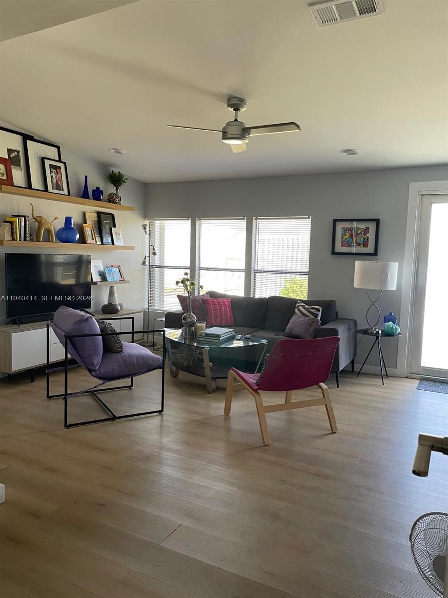 35303 Southwest 180th Avenue Homestead, FL 33034 - Photo 11 of 34