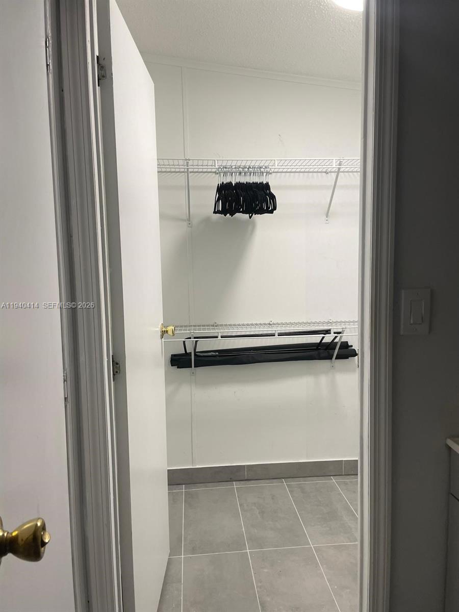 35303 Southwest 180th Avenue Homestead, FL 33034 - Photo 25 of 34