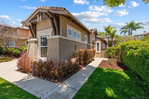 $1,585,000 | 6108 Paseo Valiente, Carlsbad, CA 92009
