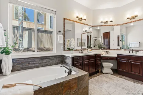 $1,585,000 | 6108 Paseo Valiente, Carlsbad, CA 92009