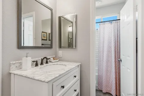 $1,585,000 | 6108 Paseo Valiente, Carlsbad, CA 92009