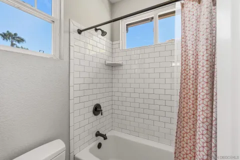$1,585,000 | 6108 Paseo Valiente, Carlsbad, CA 92009