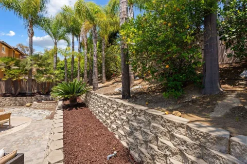 $1,585,000 | 6108 Paseo Valiente, Carlsbad, CA 92009