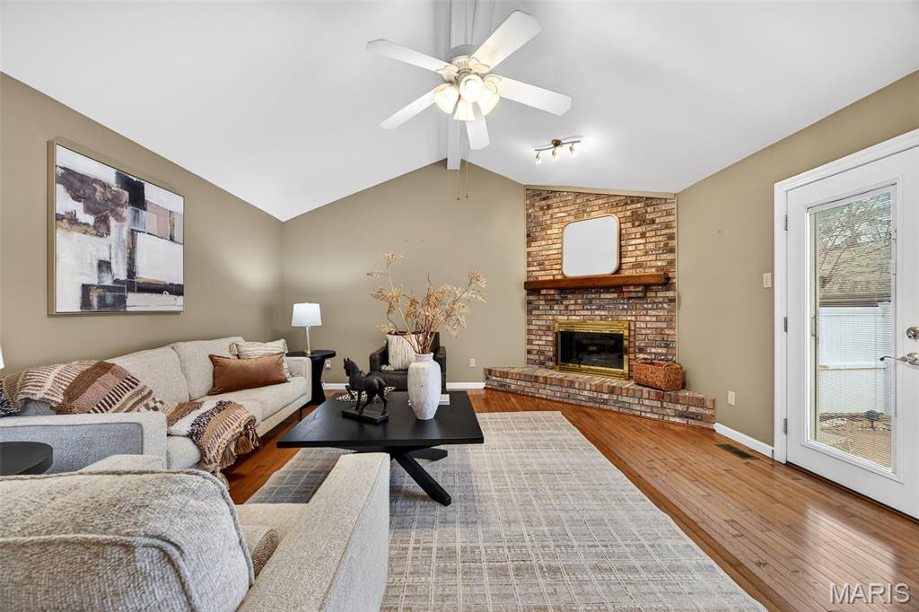 1925 Dewitt Ridge Drive Chesterfield, MO 63017 - Photo 22 of 54