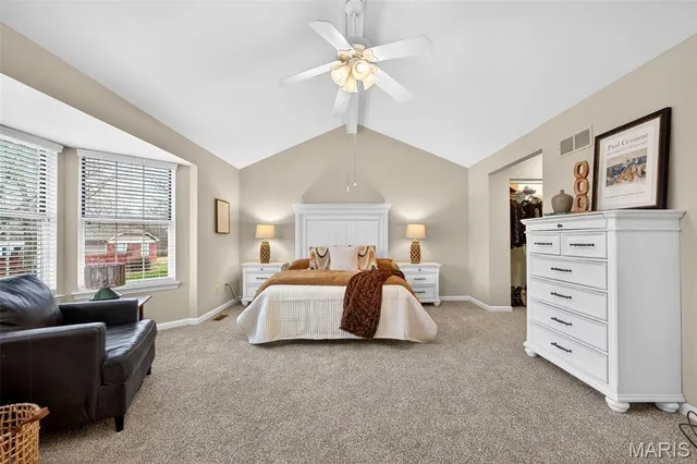 $385,000 | 1925 Dewitt Ridge Drive, Chesterfield, MO 63017