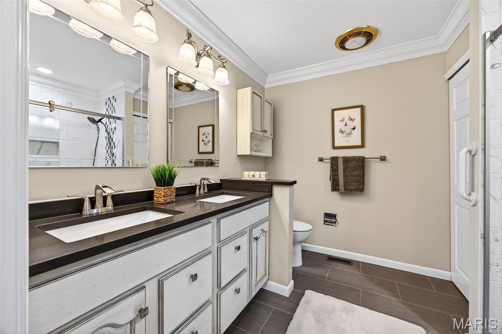 1925 Dewitt Ridge Drive Chesterfield, MO 63017 - Photo 39 of 54