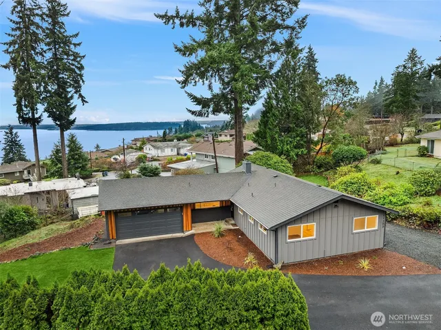 $875,000 | 11203 Hallstrom Drive Northwest, Gig Harbor, WA 98332