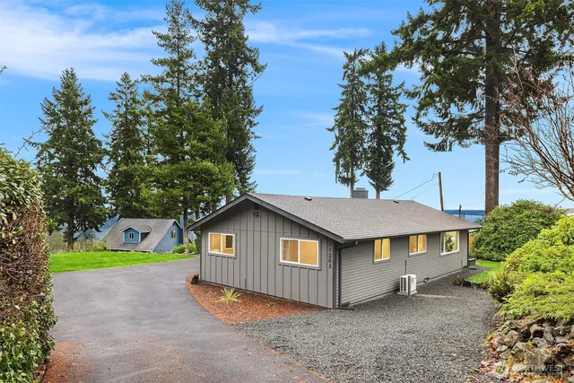 $875,000 | 11203 Hallstrom Drive Northwest, Gig Harbor, WA 98332