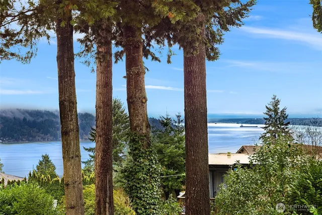 $875,000 | 11203 Hallstrom Drive Northwest, Gig Harbor, WA 98332