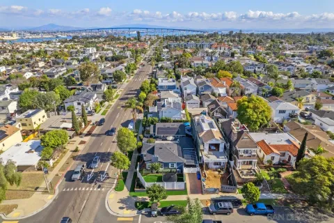 $1,999,000 | 800 Third Street, Coronado, CA 92118