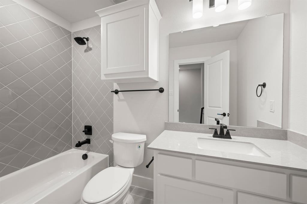 12735 Rutland Drive Dallas, TX 75234 - Photo 25 of 29 19_1848 Wittington- Bathroom-1