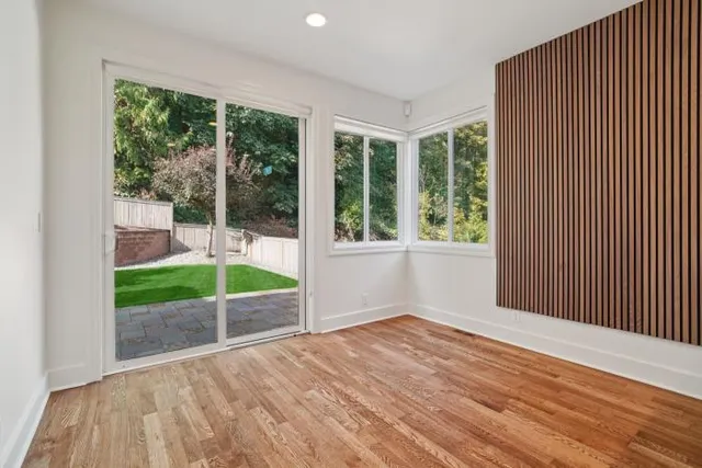 $1,895,000 | 833 Summerhill Ridge Drive Northwest, Issaquah, WA 98027