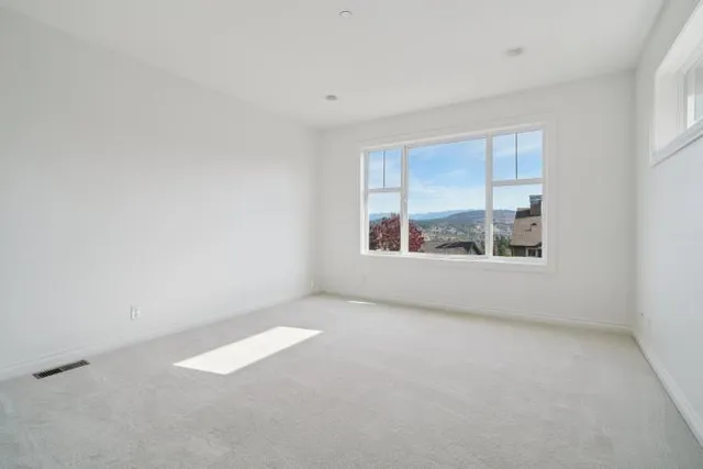 $1,895,000 | 833 Summerhill Ridge Drive Northwest, Issaquah, WA 98027