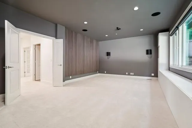 $1,895,000 | 833 Summerhill Ridge Drive Northwest, Issaquah, WA 98027