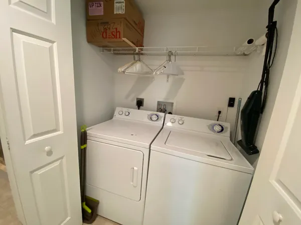 $2,800 | 700 East Boynton Beach Boulevard, Unit 203, Boynton Beach, FL 33435