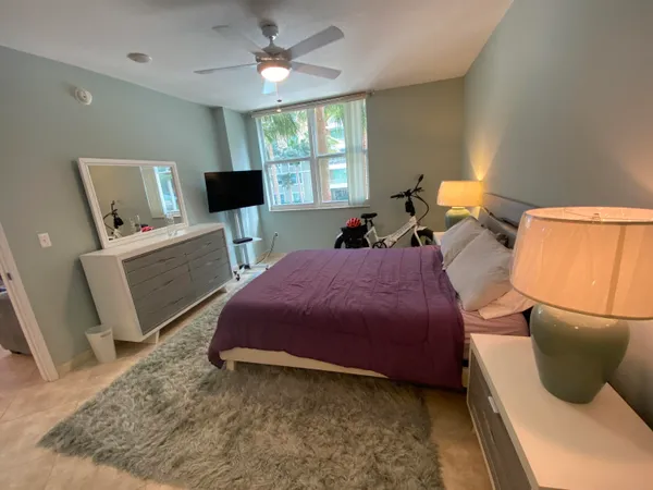 $2,800 | 700 East Boynton Beach Boulevard, Unit 203, Boynton Beach, FL 33435