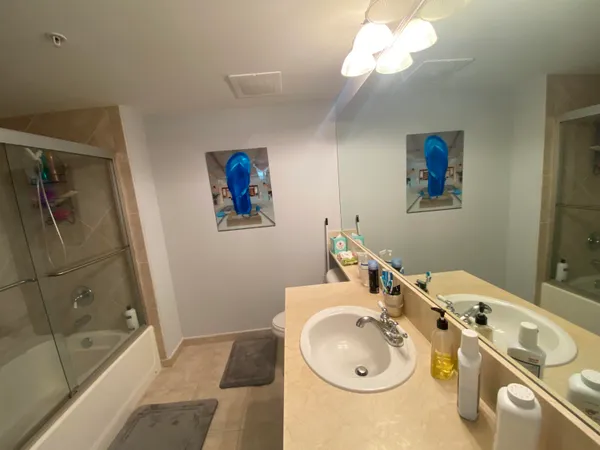 $2,800 | 700 East Boynton Beach Boulevard, Unit 203, Boynton Beach, FL 33435
