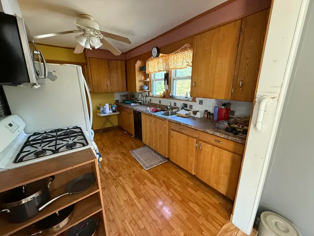 $175,000 | 20 Cleaves Street, Island Falls, ME 04747