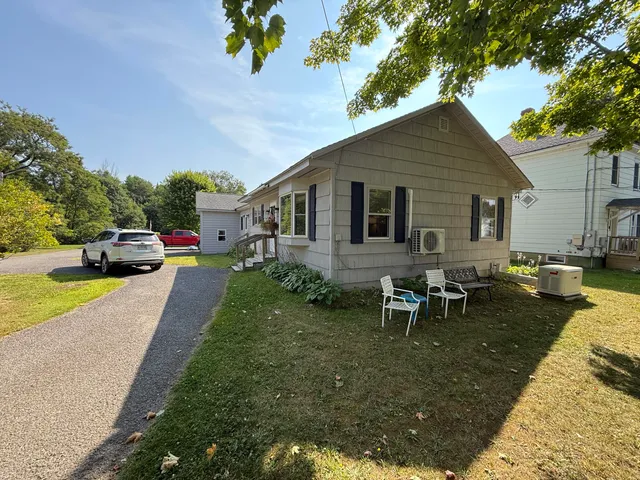 $175,000 | 20 Cleaves Street, Island Falls, ME 04747