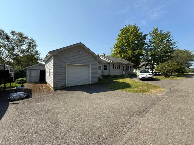 $175,000 | 20 Cleaves Street, Island Falls, ME 04747