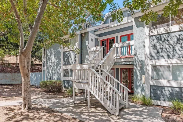 $495,000 | 1564 Tanglewood Lane, Unit 15, Escondido, CA 92029