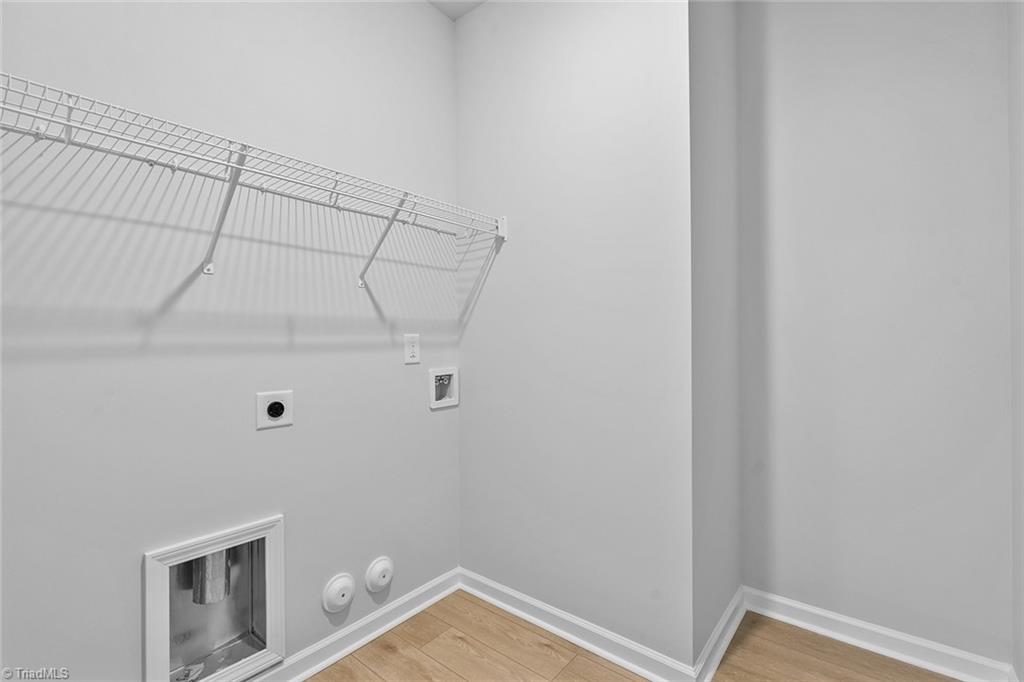 156 Candytuft Court Lexington, NC 27295 - Photo 17 of 30 Laundry Room