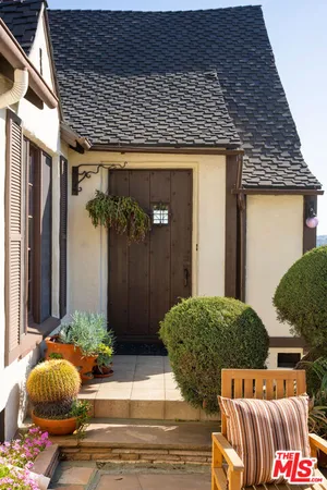 $1,899,995 | 755 Luton Drive, Glendale, CA 91206
