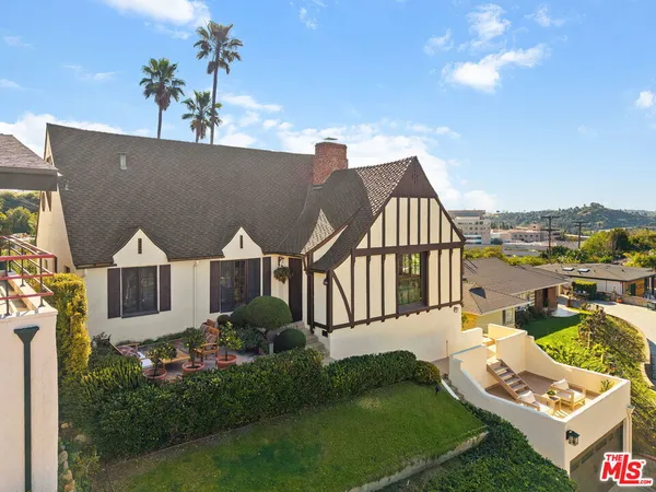 $1,899,995 | 755 Luton Drive, Glendale, CA 91206