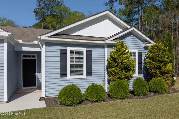 $364,000 | 203 J J Belton Court, Sneads Ferry, NC 28460