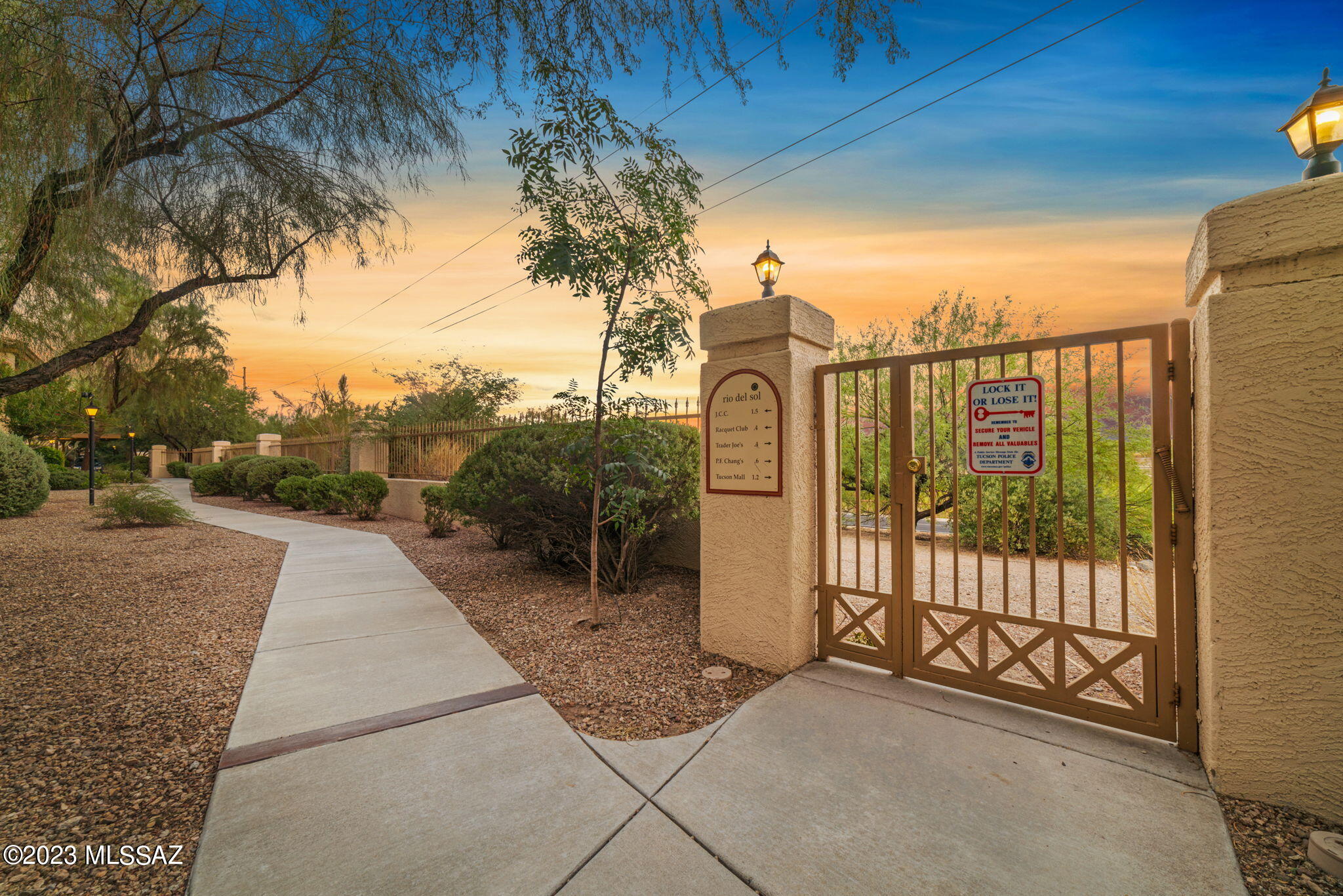 2550 East River Road, Unit 12104 Tucson, AZ 85718 - Photo 17 of 50
