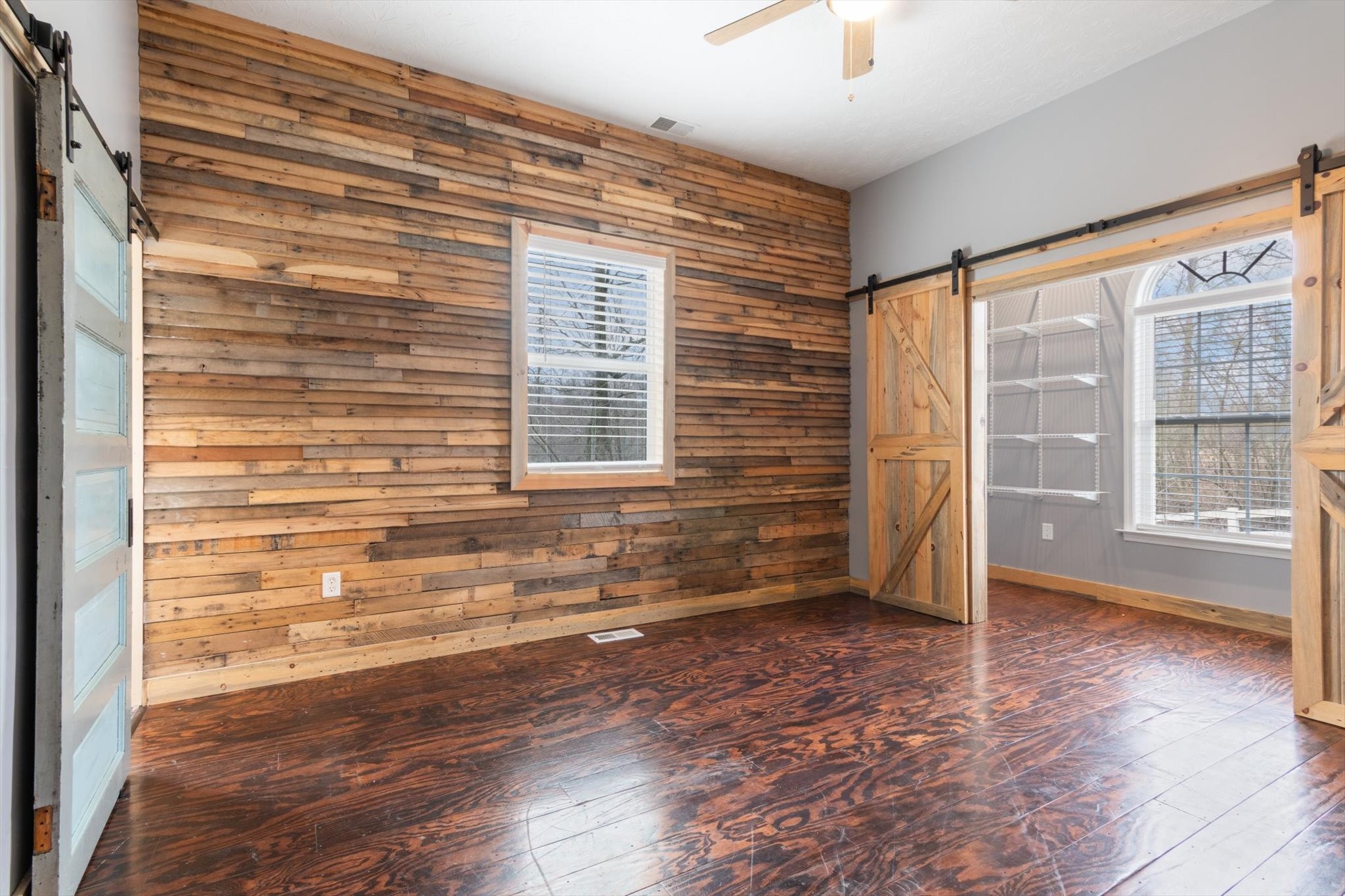 471 Northup Road Portland, TN 37148 - Photo 11 of 38 a view of empty room with wooden floor and fan