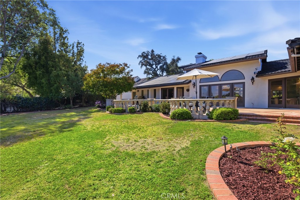 950 Hampton Road Arcadia, CA 91006 - Photo 24 of 35