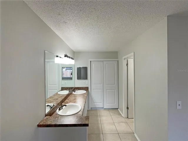 $300,000 | 2418 Turpin Drive, Orlando, FL 32837