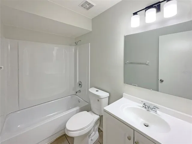 $300,000 | 2418 Turpin Drive, Orlando, FL 32837