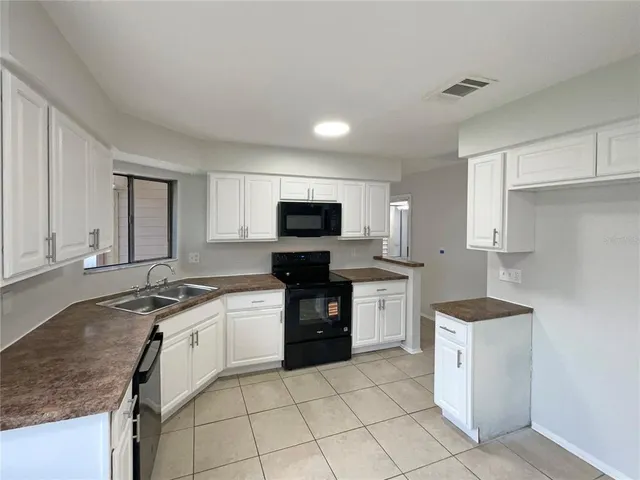 $300,000 | 2418 Turpin Drive, Orlando, FL 32837