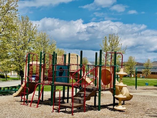307 Rosecliff Road Wexford, PA 15090 - Photo 24 of 25 Playground Equipment