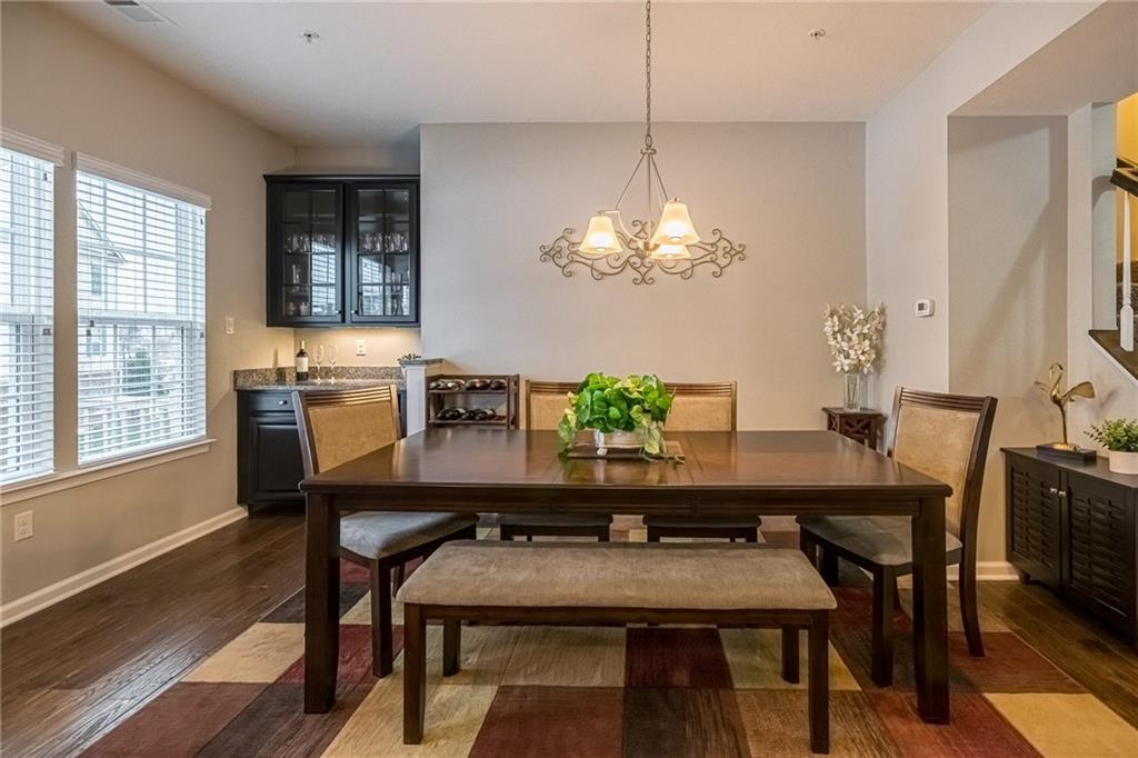 307 Rosecliff Road Wexford, PA 15090 - Photo 8 of 25 Wide Plank Hardwood Floors and Butler's Pantry