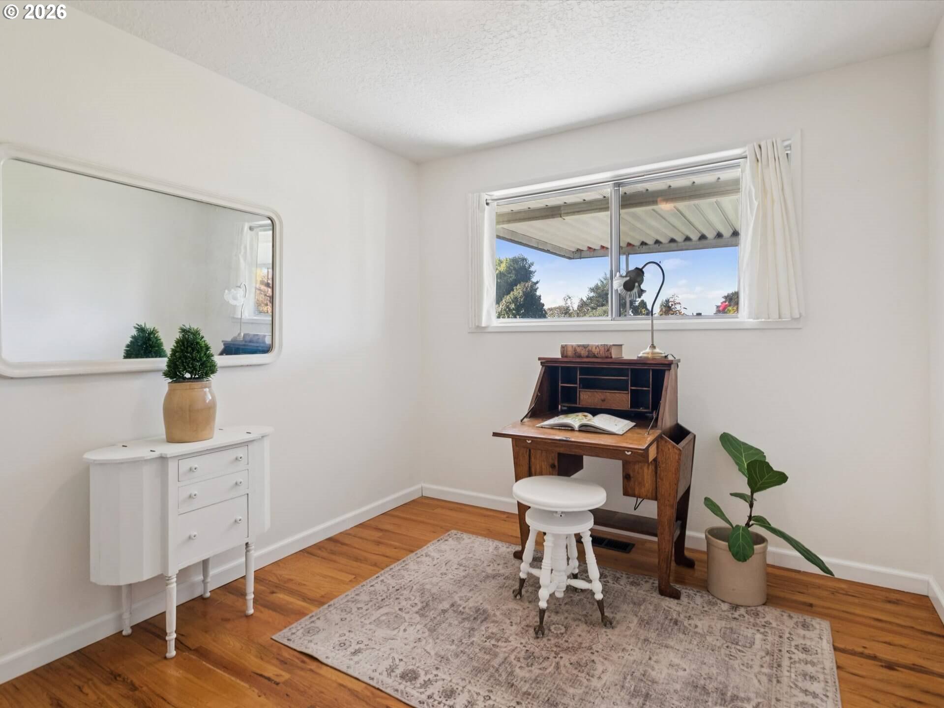 2389 Umpqua Road Woodburn, OR 97071 - Photo 20 of 36 Gallery Image 20