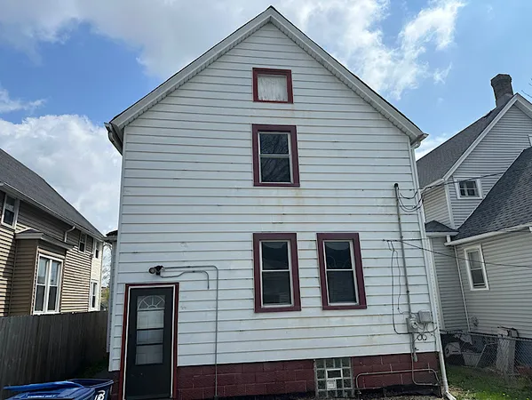 $177,500 | 128 South 12th Avenue, Maywood, IL 60153