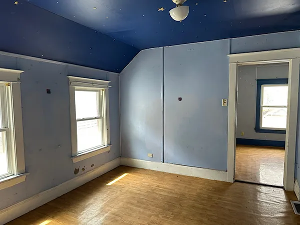 $177,500 | 128 South 12th Avenue, Maywood, IL 60153