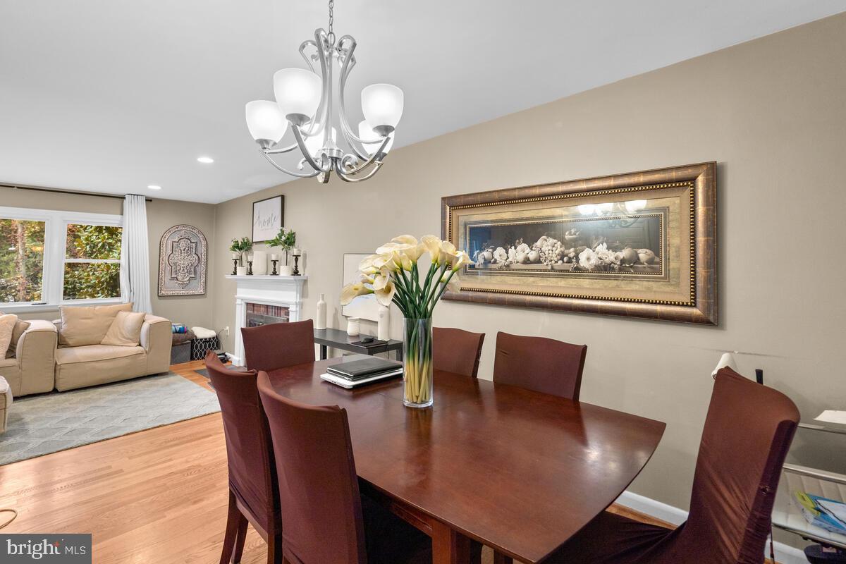 2328 Windsor Road Alexandria, VA 22307 - Photo 5 of 32