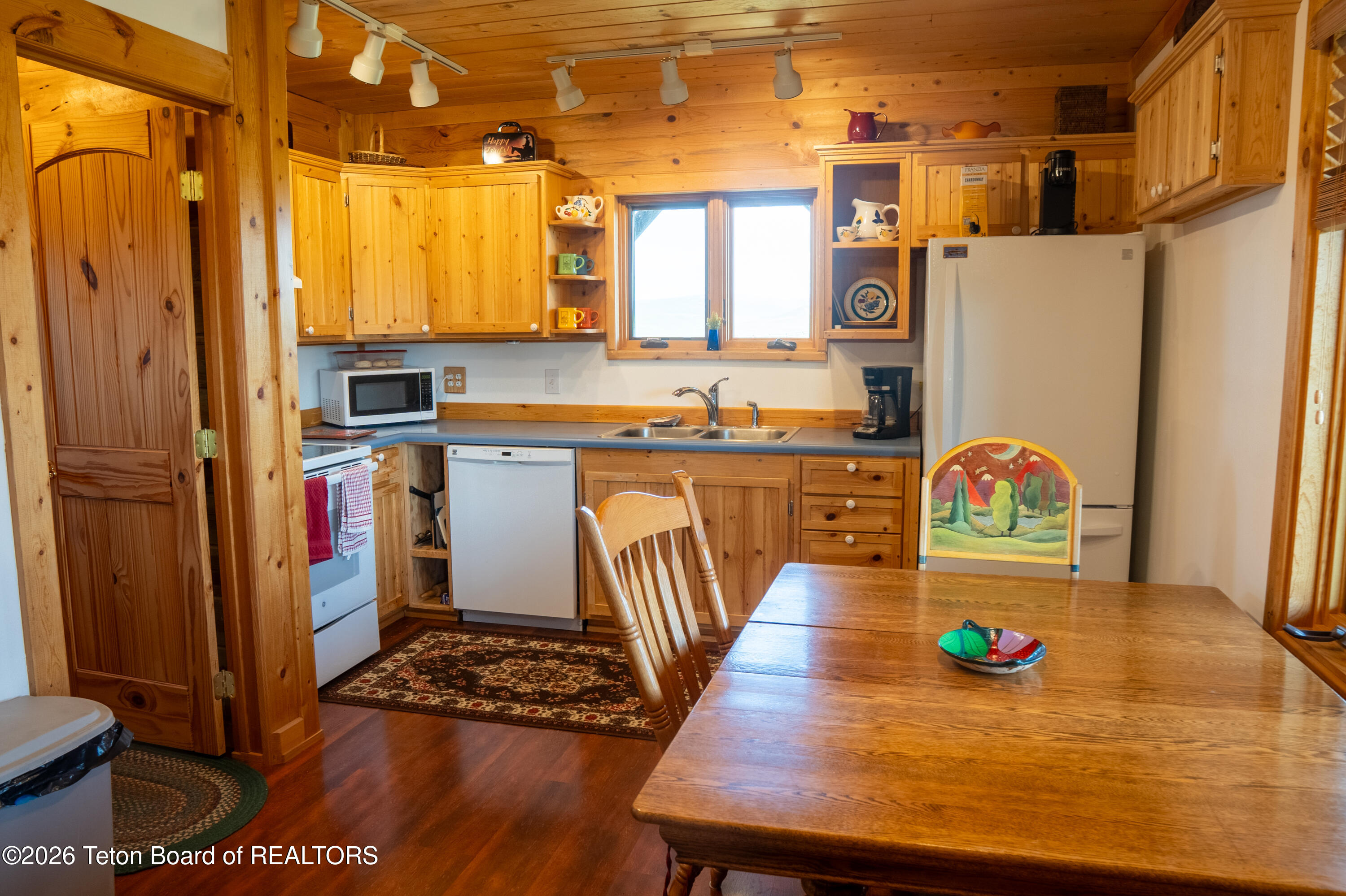 41 Marsh Creek Road Cora, WY 82925 - Photo 14 of 53 MarshCreek-32