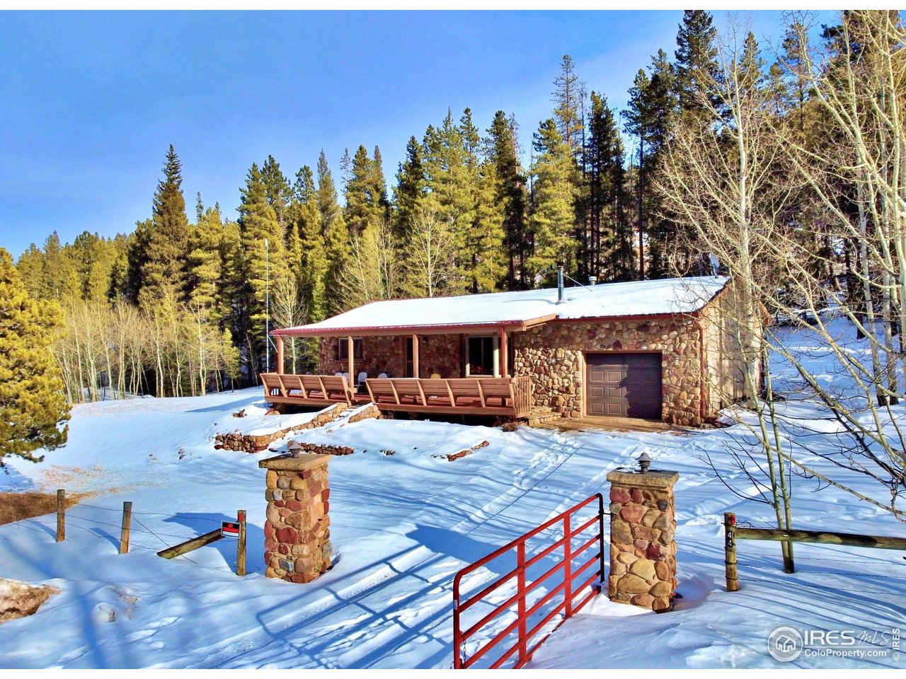 44 Riverside Lane Ward, CO 80481 - Photo 1 of 33 a outdoor view with a sitting space