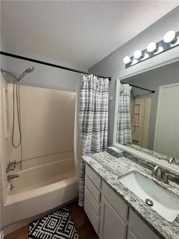 $1,500 | 1305 West Villa Maria Road, Unit E104, Bryan, TX 77801