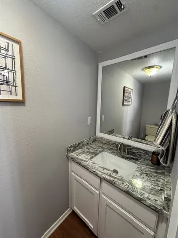 $1,500 | 1305 West Villa Maria Road, Unit E104, Bryan, TX 77801