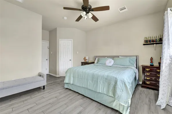 $269,900 | 1522 Longley Street, South Houston, TX 77502