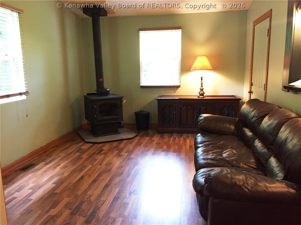 4880 Lower Falls Road St. Albans, WV 25177 - Photo 4 of 25 Gallery Image 4