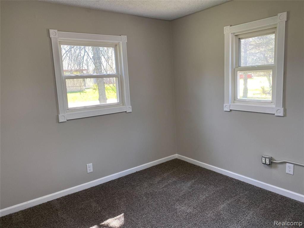 44957 Judd Road Belleville, MI 48111 - Photo 11 of 15