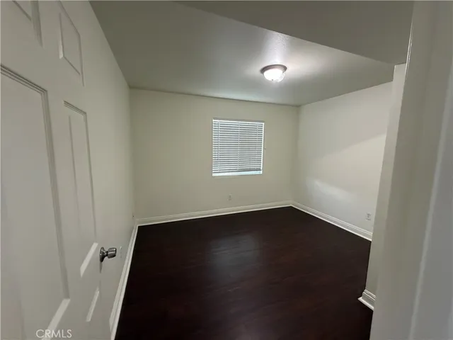 $3,800 | 635 East 79th Street, Los Angeles, CA 90001