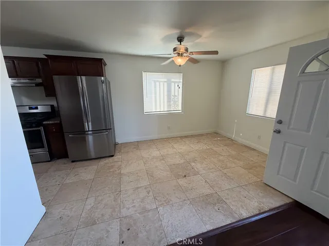 $3,800 | 635 East 79th Street, Los Angeles, CA 90001